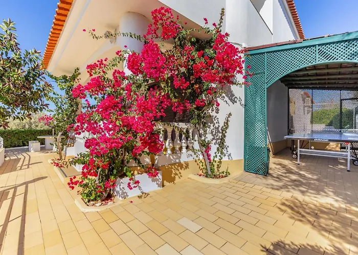 Vivenda Deolinda By Interhome Сasa de vacaciones Albufeira